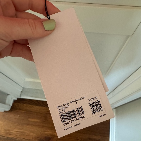 Lululemon Mist Over Windbreaker - Picture 9 of 9